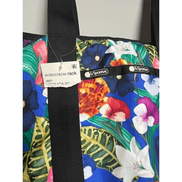 LeSportsac Bergen Women's Weekend Nylon Tropical Floral Duffel Bag Multicolor - Picture 3 of 4